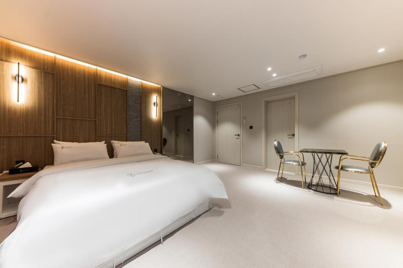 Hotel Lium Cheonan Dış mekan fotoğraf