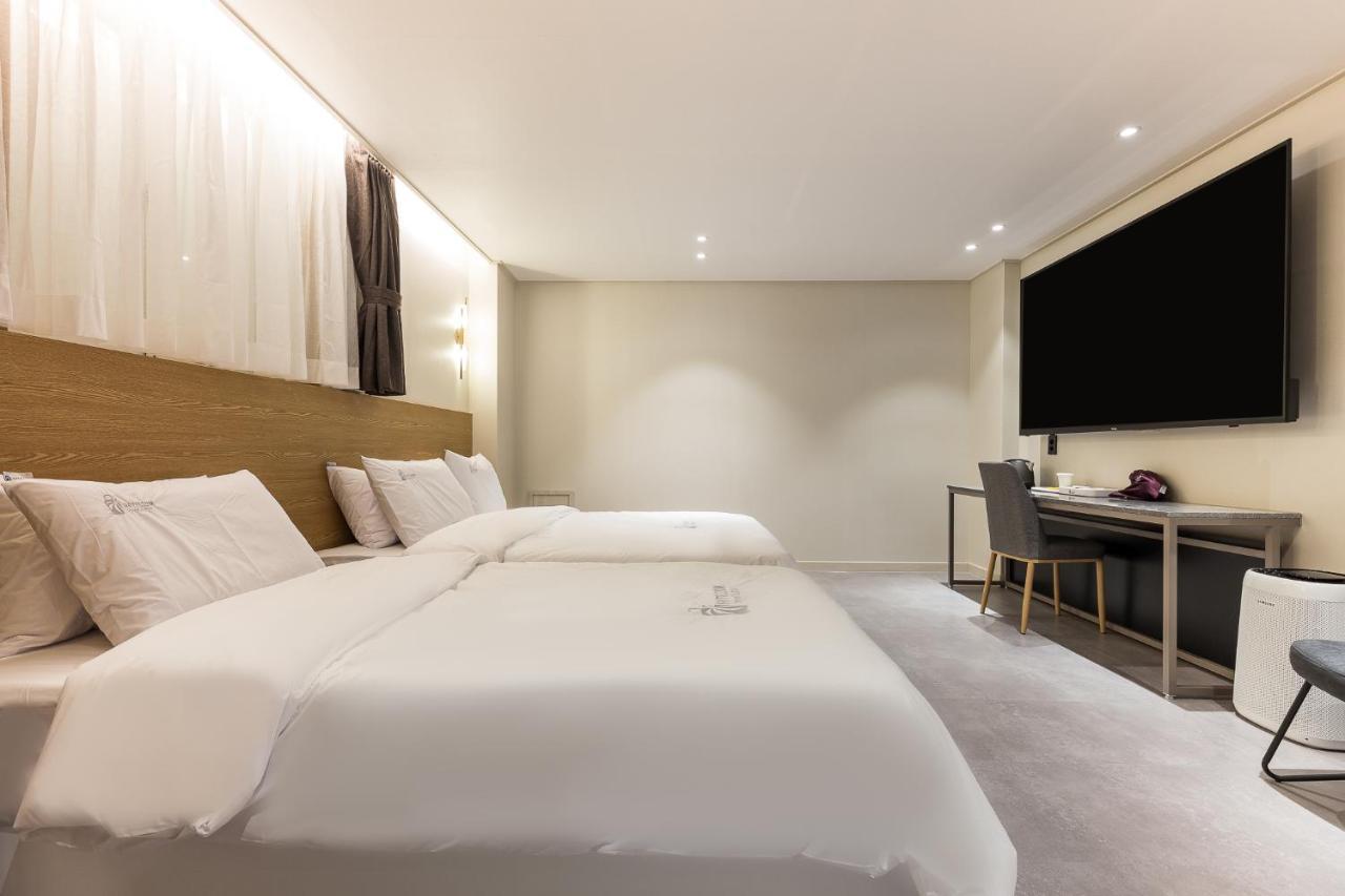 Hotel Lium Cheonan Dış mekan fotoğraf