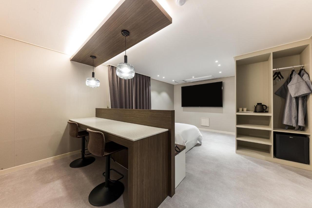 Hotel Lium Cheonan Dış mekan fotoğraf