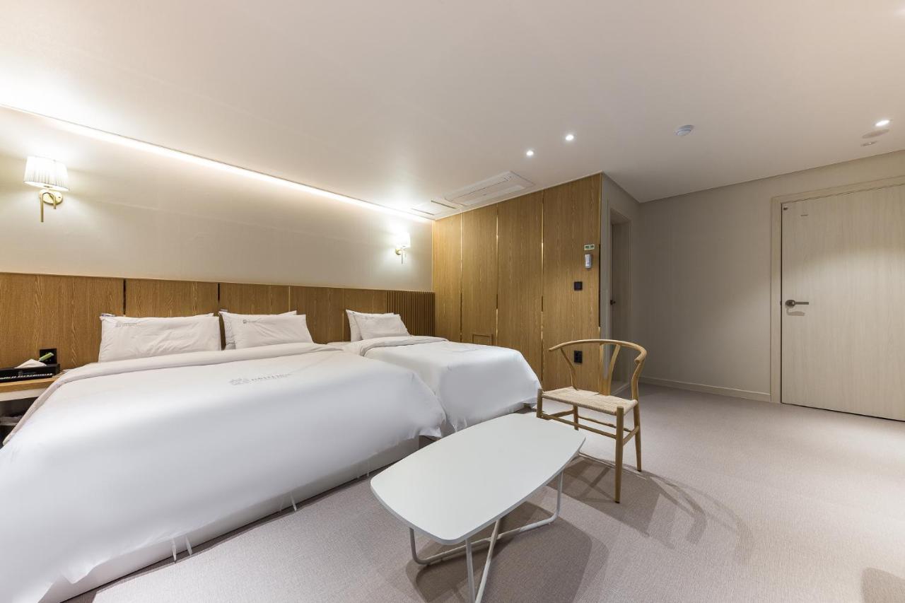 Hotel Lium Cheonan Dış mekan fotoğraf