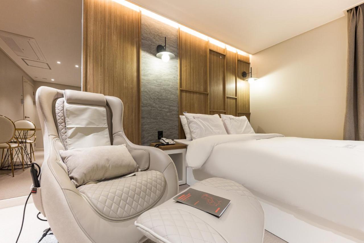 Hotel Lium Cheonan Dış mekan fotoğraf