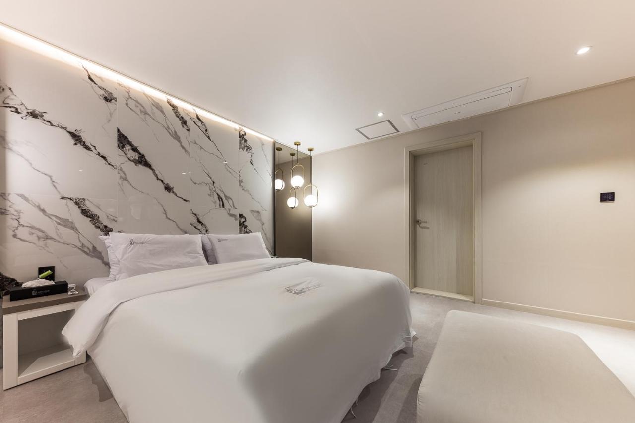 Hotel Lium Cheonan Dış mekan fotoğraf