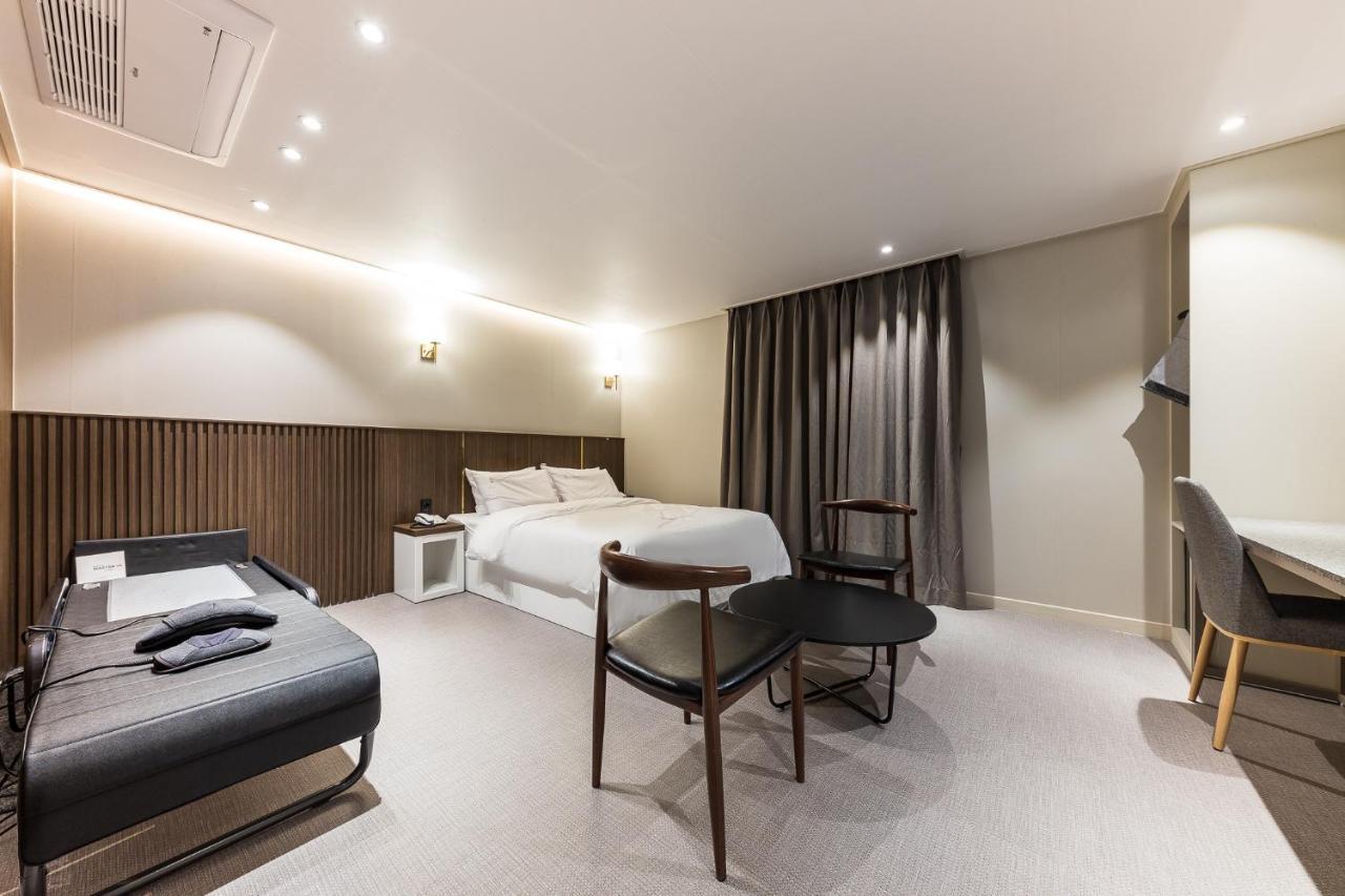 Hotel Lium Cheonan Dış mekan fotoğraf